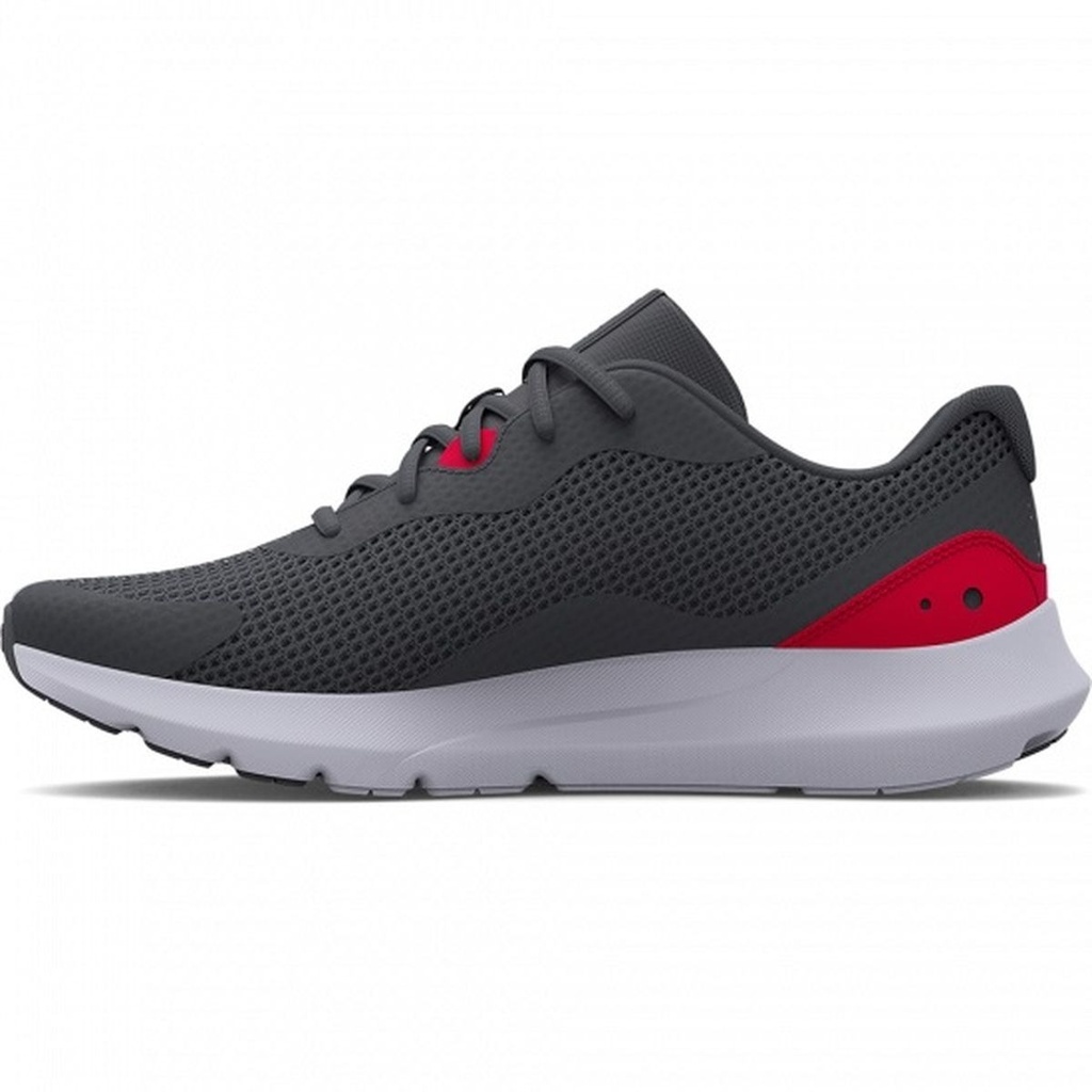 Calzado UA Surge 3